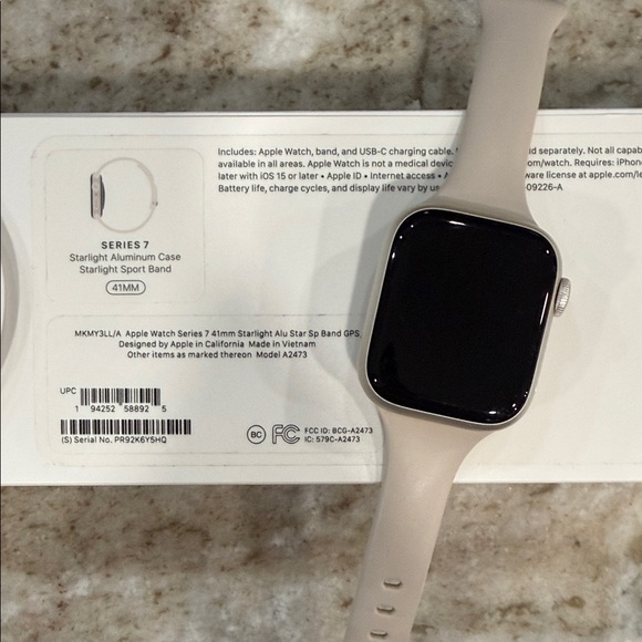 Apple Watch Series 7 Starlight Aluminum with Sport Band 41MM